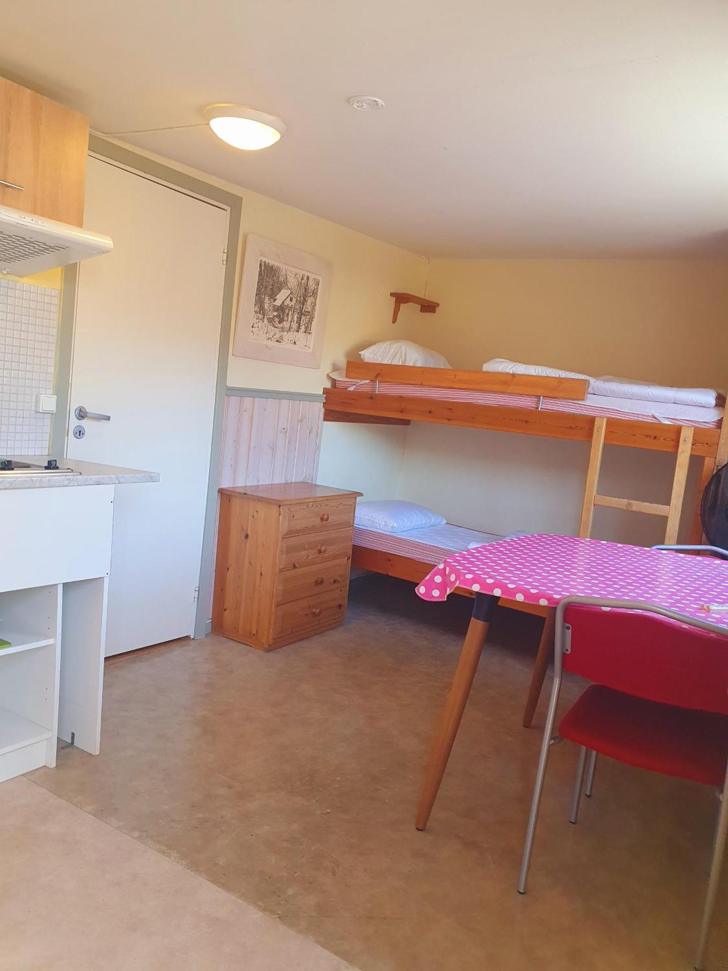 Motel E4 Kolmarden Apartments And Cottages 外观 照片